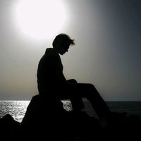 contact_103