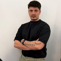 toniobarber_