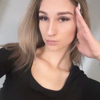 adella113