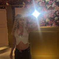 liv_r0s3