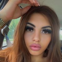adriennnke25