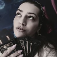 isistarotleaofficial
