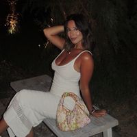 leonaaankj