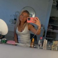 caroline.weimann