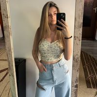 gyulia_nasz