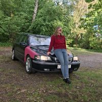 emelie_almv70n