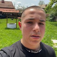 veselinov_23