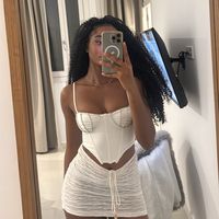 naiancaa_