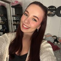 caitlyngeekie18