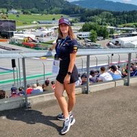 jennifer_f1fan