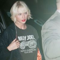 1989folkwh0re