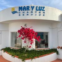 mar.y.luz.charter