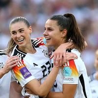 julelenafanpage.dfb.fbl