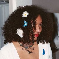 curly_divine
