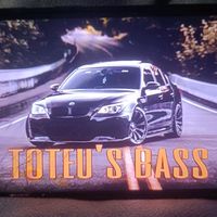 Actrita din filme bass boosted