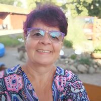 bettina8476