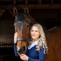 ninaa.equestrian
