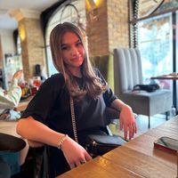 genovevaambrose