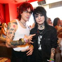 jakeandjohnnieeeclips