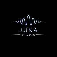 Juna w neonach nocy