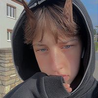 freakyj0yc3