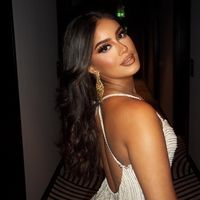 zeenahfaridi