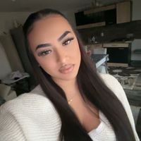 roberta_robe6