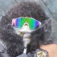 Tono persona especial