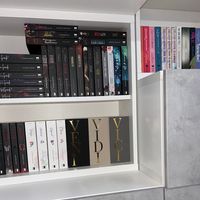 alcia_with_books