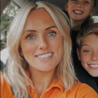 at.home.with.the.roses