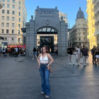 ester2427031880231