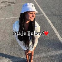 paula.avgustinovi