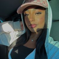 juuliianaa__