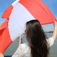 الحياة بقا لونها بمبي