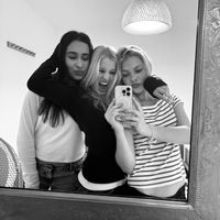 lizzie_sarah