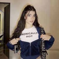 charli_damelios.fan