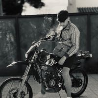 bysandro._
