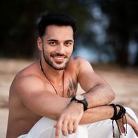 radustoicescuofficial