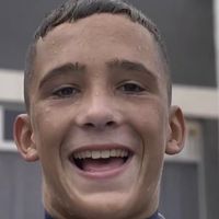 chico_aspirador01