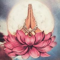 how I love being a woman ౨ৎ