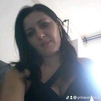 yrynaveronica