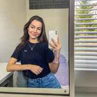 lucy_navarova