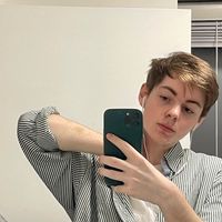 I Dont Do Drugs feat Ariana Grande