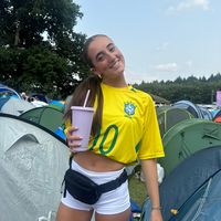 chloehogan200005
