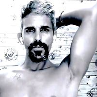 elchicodelpeloblanco