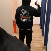 imikiss_19