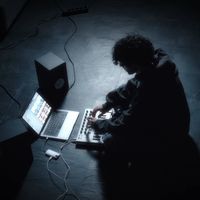 оригинальный звук