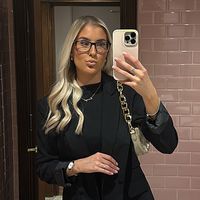 lucyharkerbeauty
