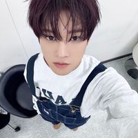 just a girl who loves xikers fr