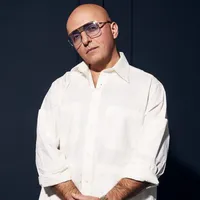 Haide opa sus România